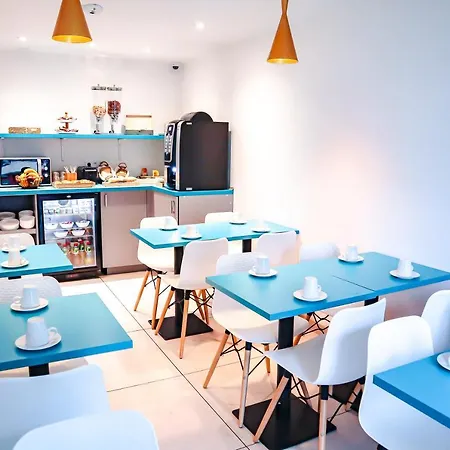 Ambassadeur Hotel Lila