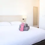 Ambassadeur Hotel