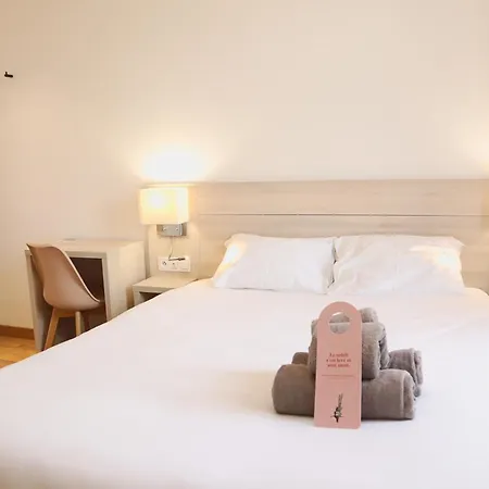 Ambassadeur 호텔 2*