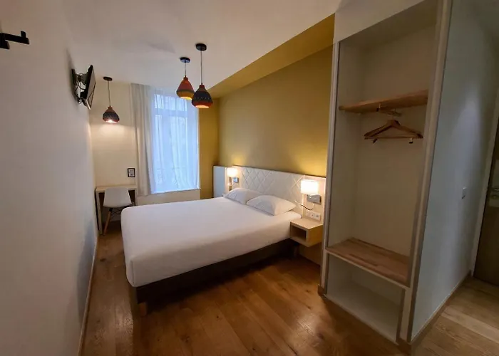 Hotel Ambassadeur 2*